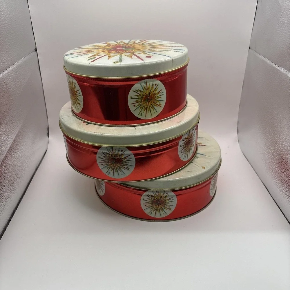 Vtg~Round Red Christmas Holiday TIns w/White Lid~Set of 3~MCM/Retro